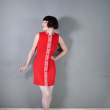 Load image into Gallery viewer, 60s NAUTICAL RED WHITE STRIPE BUTTON THROUGH SHIFT DRESS - S