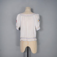 Load image into Gallery viewer, 50s HUNGARIAN HAND EMBROIDERED SILKY WHITE FOLK BLOUSE - S-M
