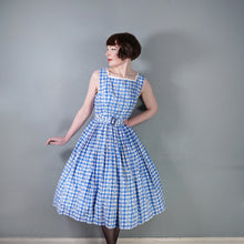 Load image into Gallery viewer, 50s BLUE AND WHITE CHECKED FULL SKIRTED COTTON DRESS WITH LITTLE YELLOW ROSES AND IVY - S-M