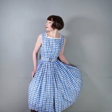 Load image into Gallery viewer, 50s BLUE AND WHITE CHECKED FULL SKIRTED COTTON DRESS WITH LITTLE YELLOW ROSES AND IVY - S-M