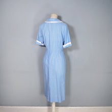 Load image into Gallery viewer, 50s 60s TOWN-N-TRAVEL LIGHT BLUE BUTTON THROUGH FITTED COTTON DRESS - M