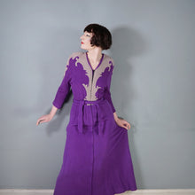 Load image into Gallery viewer, 40s WARM FLANNEL PURPLE AND GREY ART DECO HOUSE GOWN / ROBE DRESS - S