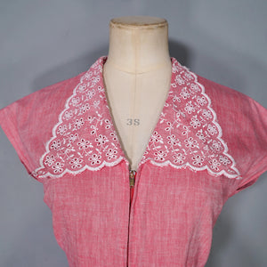 40s PINK ZIP FRONT TEA DRESS WITH BRODERIE ANGLAISE COLLAR AND POCKET - S