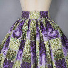 Load image into Gallery viewer, 50s 60s GREEN PURPLE FLORAL FULL SKIRT WITH POCKETS - 25-26"