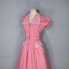 Load image into Gallery viewer, 40s PINK ZIP FRONT TEA DRESS WITH BRODERIE ANGLAISE COLLAR AND POCKET - S
