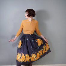 Load image into Gallery viewer, 50s ORANGE KITTEN AND YARNBALL NOVELTY PRINT FULL SKIRT - 26"