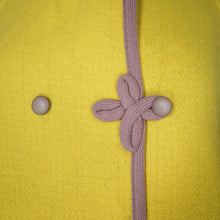 Load image into Gallery viewer, 70s WETHERALL REVERSIBLE WOOL CAPE IN PLAID AND BOLD YELLOW - S-M