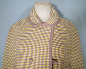 70s WETHERALL REVERSIBLE WOOL CAPE IN PLAID AND BOLD YELLOW - S-M