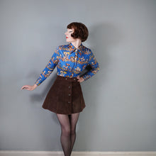 Load image into Gallery viewer, AMAZING 70s BRIGHT BLUE AUTUMN MUSHROOM NOVELTY PRINT SHIRT - S