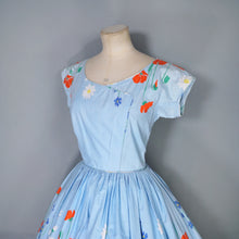 Load image into Gallery viewer, 50s LIGHT BLUE FLORAL BORDER PRINT COTTON DRESS WITH FULL SKIRT - XS-S