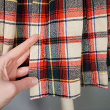 Load image into Gallery viewer, 60s SPORTRITE IN AN' OUTER REVERSIBLE PLEATED PLAID SKIRT - 25-25.5"