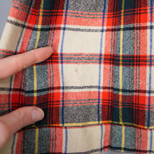 Load image into Gallery viewer, 60s SPORTRITE IN AN' OUTER REVERSIBLE PLEATED PLAID SKIRT - 25-25.5"