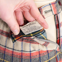 Load image into Gallery viewer, 60s SPORTRITE IN AN' OUTER REVERSIBLE PLEATED PLAID SKIRT - 25-25.5"