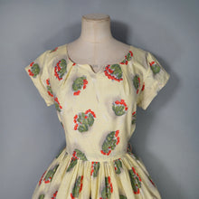 Load image into Gallery viewer, 50s PALE YELLOW CACTUS PRINT LIGHT COTTON DAY DRESS - S