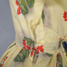 Load image into Gallery viewer, 50s PALE YELLOW CACTUS PRINT LIGHT COTTON DAY DRESS - S