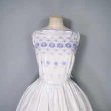 Load image into Gallery viewer, 50s BLUE AND WHITE EMBROIDERED COTTON SUN DRESS WITH FULL SKIRT -