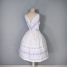 Load image into Gallery viewer, 50s BLUE AND WHITE EMBROIDERED COTTON SUN DRESS WITH FULL SKIRT -