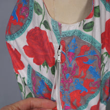 Load image into Gallery viewer, 50s &quot;CAMBRIAN&quot; RED ROSE AND DRAGON CREST COTTON DAY DRESS - S