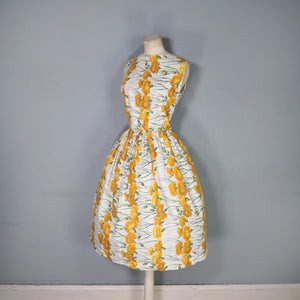 50s STEMMED YELLOW CARNATIONS FLORAL COTTON DAY DRESS - S