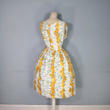 Load image into Gallery viewer, 50s STEMMED YELLOW CARNATIONS FLORAL COTTON DAY DRESS - S