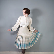 Load image into Gallery viewer, 80s AQUA GREEN AND STONE COLOURED REVERSIBLE PLEATED SKIRT - S
