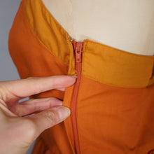 Load image into Gallery viewer, 70s JOHN MARKS RUST AND ORANGE FULL SKIRTED HALTER DRESS - XS-S