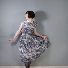 Load image into Gallery viewer, 40s LIGHTEST COTON DRESS IN BLUE WHITE TOILE DE JOUY PRINT - XS-S