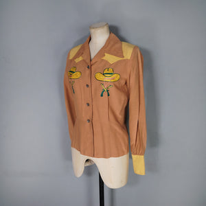 40s SMARTEE TOGS OF TEXAS WESTERN COWBOY HAT AND GUNS SHIRT - XS-S