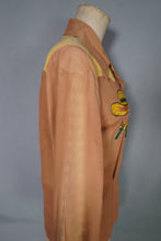 Load image into Gallery viewer, 40s SMARTEE TOGS OF TEXAS WESTERN COWBOY HAT AND GUNS SHIRT - XS-S