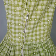 Load image into Gallery viewer, 50s GREEN AND WHITE COTTON AND LACE FULL SKIRTED DRESS WITH GROSGRAIN RIBBONS - S