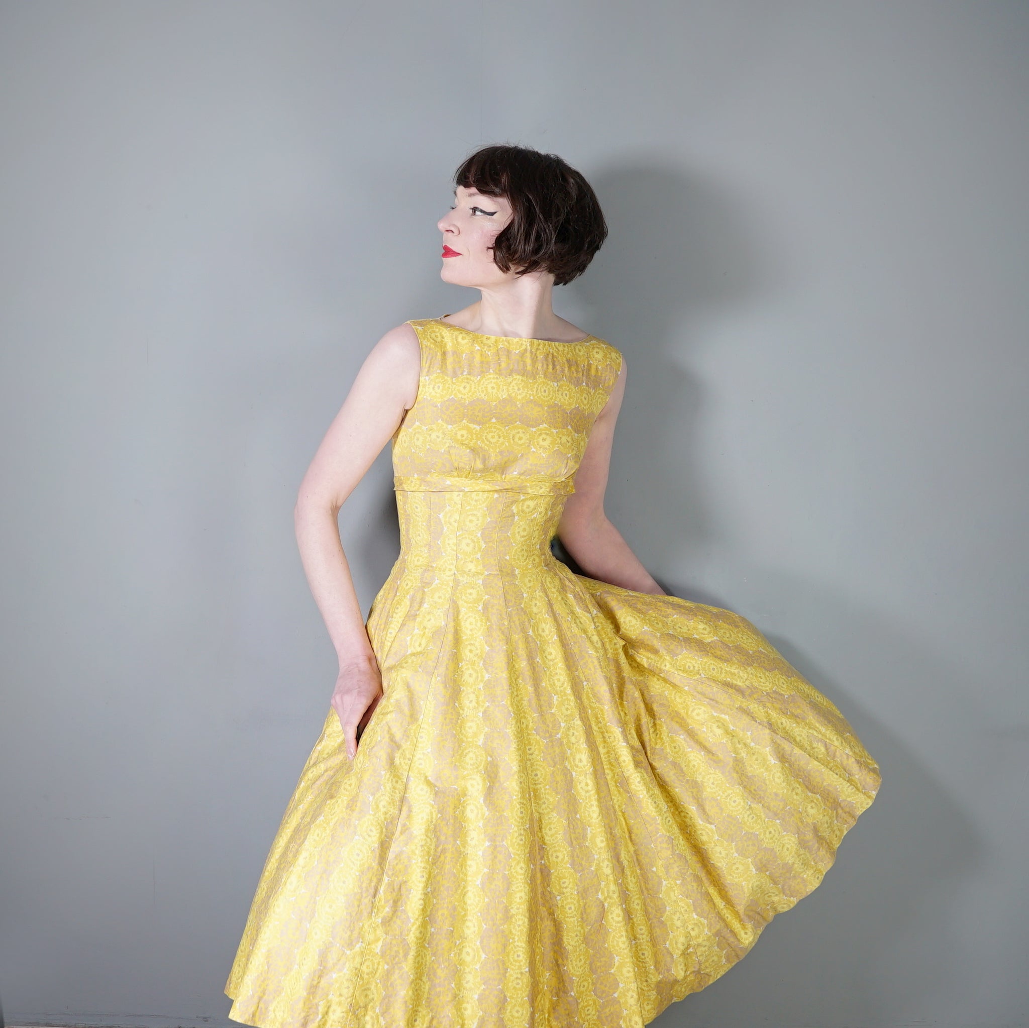 Butter Yellow Yellow Cotton Sundress 50s BRIGHT YELLOW EMPIRE BUST FIT AND FLARE COTTON DAY DRESS XS Sartorial Matters Butter Yellow Yellow Cotton Sundress 50s BRIGHT YELLOW EMPIRE BUST FIT AND FLARE COTTON DAY DRESS XS Sartorial Matters