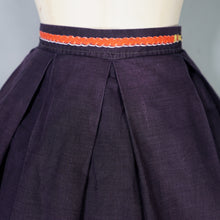Load image into Gallery viewer, 50s BLACK NOVELTY DOG AND HAT BORDER PRINT FULL COTTON SKIRT - 26"