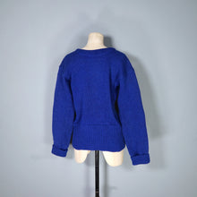 Load image into Gallery viewer, 50s THICK BLUE WOOL CHEERLEADER COLLEGE SPORTS JUMPER - M