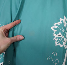 Load image into Gallery viewer, 50s LIGHT GREEN WINE LEAF AND GRAPE EMBROIDERY FULL SKIRT - S-M