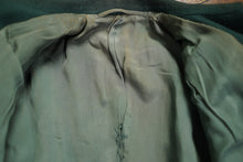 Load image into Gallery viewer, 40s DARK FOREST GREEN STRONG SHOULDERED FITTED SKIRT SUIT - S