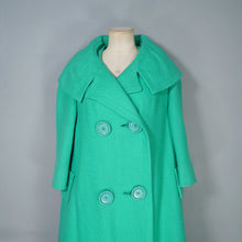 Load image into Gallery viewer, 50s 60s JOSEPH STEIN "PROMENADE" HAND TAILORED GREEN SWING COAT - M