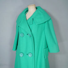 Load image into Gallery viewer, 50s 60s JOSEPH STEIN "PROMENADE" HAND TAILORED GREEN SWING COAT - M