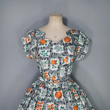 Load image into Gallery viewer, 50s GREEN AND ORANGE BERRY AND FRUIT PRINT COTTON DAY DRESS - S-M