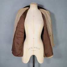 Load image into Gallery viewer, 40s HEROLAINE WOOL AND VELVET CAPE SLEEVE SWING COAT / JACKET - S-M