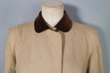 Load image into Gallery viewer, 40s HEROLAINE WOOL AND VELVET CAPE SLEEVE SWING COAT / JACKET - S-M