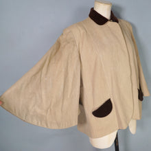 Load image into Gallery viewer, 40s HEROLAINE WOOL AND VELVET CAPE SLEEVE SWING COAT / JACKET - S-M