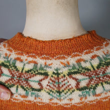 Load image into Gallery viewer, 70s HANDKNITTED RUST COLOURED WOOL FAIRISLE CARDIGAN - XS-S