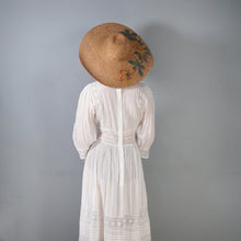 Load image into Gallery viewer, 40s HANDPAINTED EXTRA WIDE RIM STRAW HOLIDAY / SUMMER SUN HAT