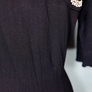 40s BLACK CREPE BLOUSE WITH WHITE PIPING AND STUDDED POCKET - S
