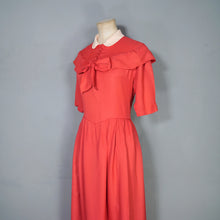 Load image into Gallery viewer, 40s CORAL SILKY RAYON TEA DRESS WITH BOW AND PETER PAN COLLAR - M