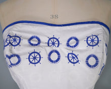 Load image into Gallery viewer, 50s STRAPLESS BLUE WHITE SHIPS WHEEL NAUTICAL PRINT SUN DRESS - XS