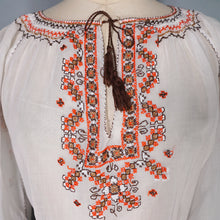 Load image into Gallery viewer, 40s HUNGARIAN GAUZE COTTON BLOUSE WITH FLORAL EMBROIDERY - XS-S