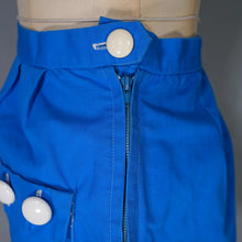 Load image into Gallery viewer, 50s 60s SPORTAVILLE BLUE SUMMER SHORTS WITH BUTTON AND POCKET DETAIL - 27"