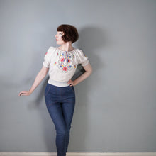 Load image into Gallery viewer, 50s HUNGARIAN HAND EMBROIDERED SILKY WHITE FOLK BLOUSE - S-M
