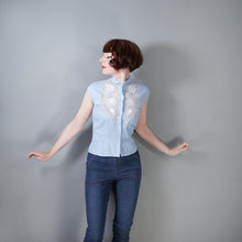 Load image into Gallery viewer, 50s PASTEL BLUE LACE AND MESH SLEEVELESS COTTON BLOUSE - S
